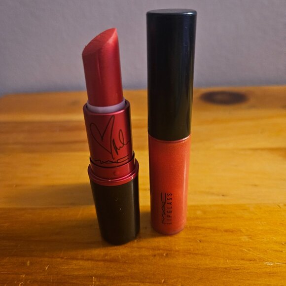 MAC Viva Glam Miley Cyrus 2 Lipstick and Lipglass - Picture 3 of 4